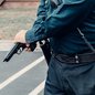 Policial Militar  acerta tiro em pedestre inocente por engano - Imagem: Reprodução Pexels